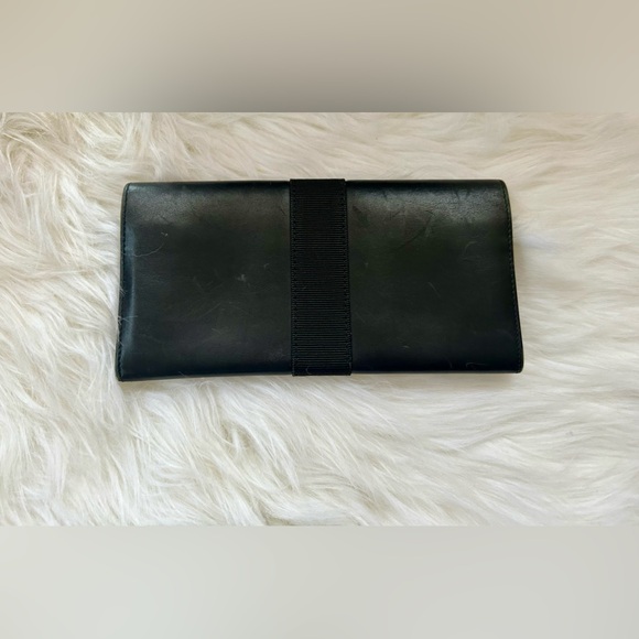 Salvatore Ferragamo Vara Black Leather Wallet - Picture 12 of 16